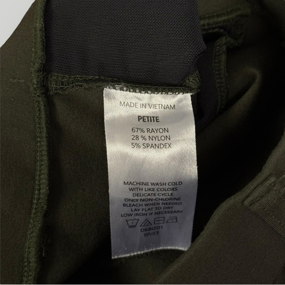 QUINCE Ultra-Stretch Ponte Straight Leg 4-Pocket Pants Olive Green Sz M - Picture 2 of 15